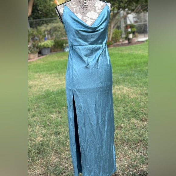 Lioness blue midi dress (princess poly) walk the line - Picture 7 of 10